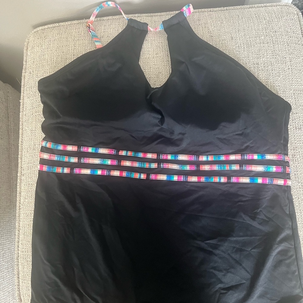 La Blanca Black and Pink Tankini Swimsuit